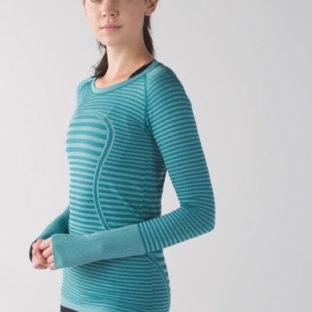 Lululemon run swiftly tech shirt